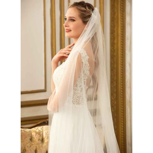 One-tier Cut Edge Cathedral Bridal Veils