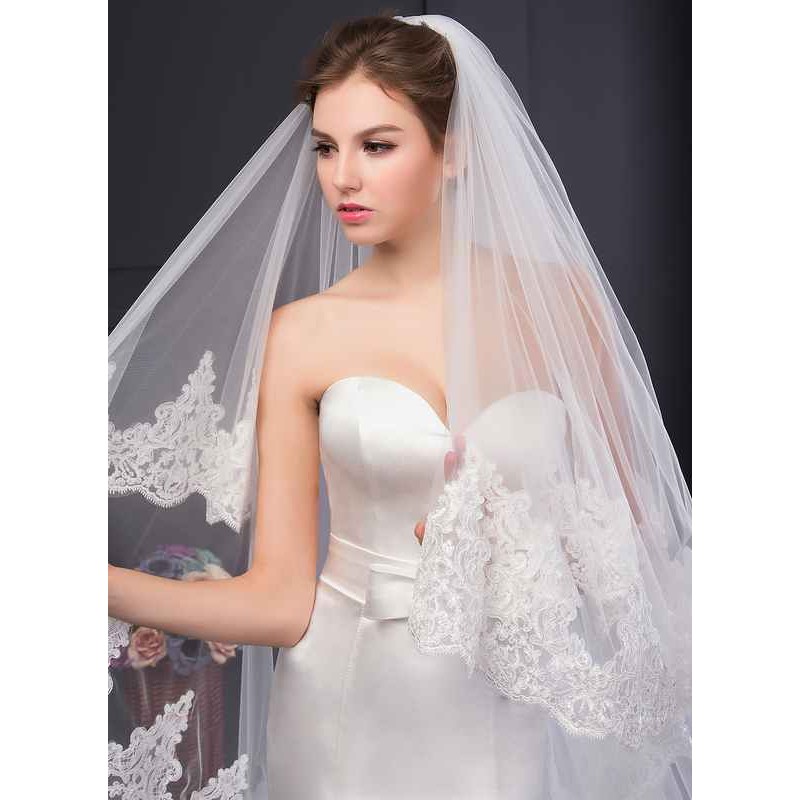 Two-tier Lace Applique Edge Cathedral Bridal Veils With Lace