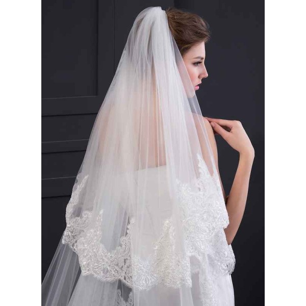 Two-tier Lace Applique Edge Cathedral Bridal Veils With Lace