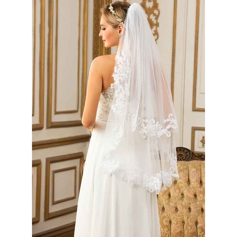 Two-tier Lace Applique Edge Elbow Bridal Veils With Lace