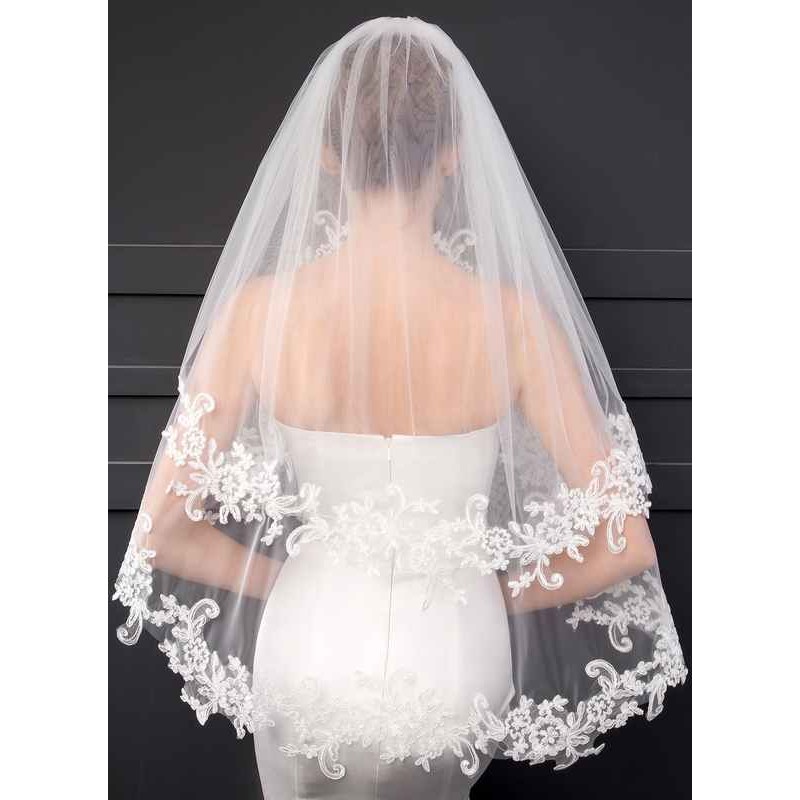 Two-tier Lace Applique Edge Elbow Bridal Veils With Lace