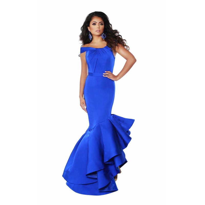 Jasz Couture 6408 Dress