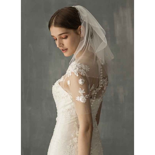 Two-tier Shoulder Veils