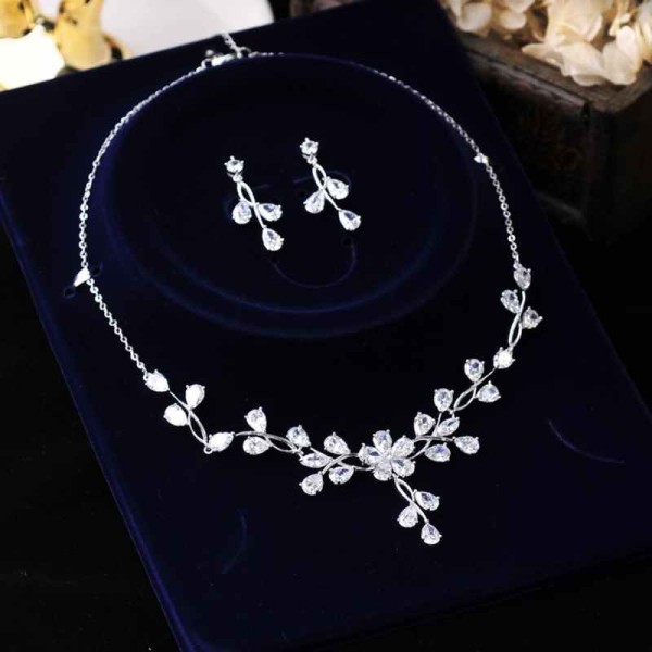 Ladies' Elegant Alloy With Irregular Cubic Zirconia Bridal Sets Jewelry Sets