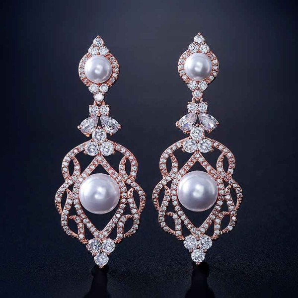 Elegant Alloy With Irregular Pearl Earrings