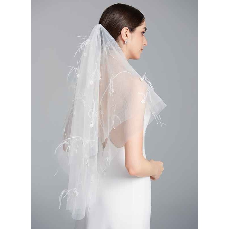 One-tier Cut Edge Fingertip Bridal Veils With Lace