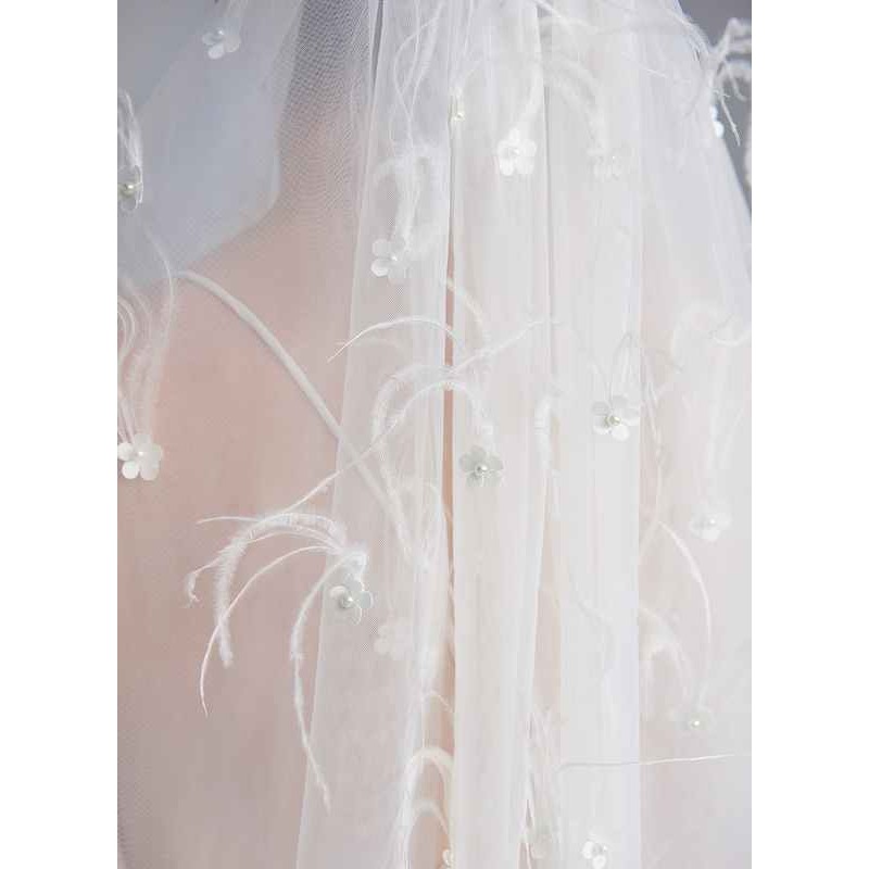 One-tier Cut Edge Fingertip Bridal Veils With Lace