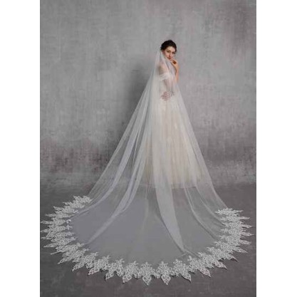 One-tier Lace Applique Edge Elbow Bridal Veils With Lace