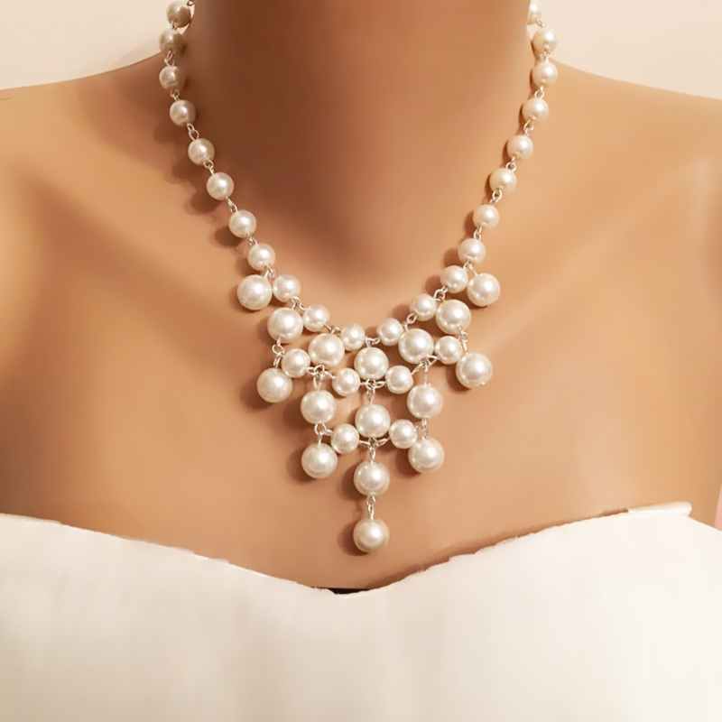 Ladies' Elegant/Beautiful/Classic Alloy With Round Pearl Necklaces