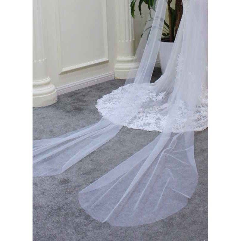 One-tier Cut Edge Chapel Bridal Veils With Lace