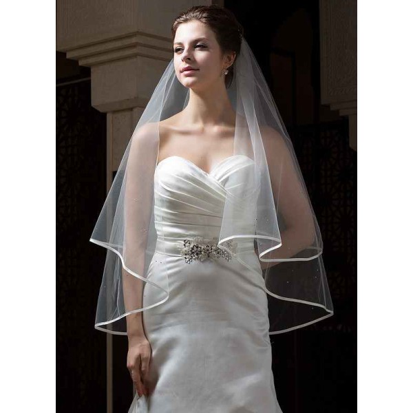 Two-tier Satin Edge Fingertip Bridal Veils With Beading